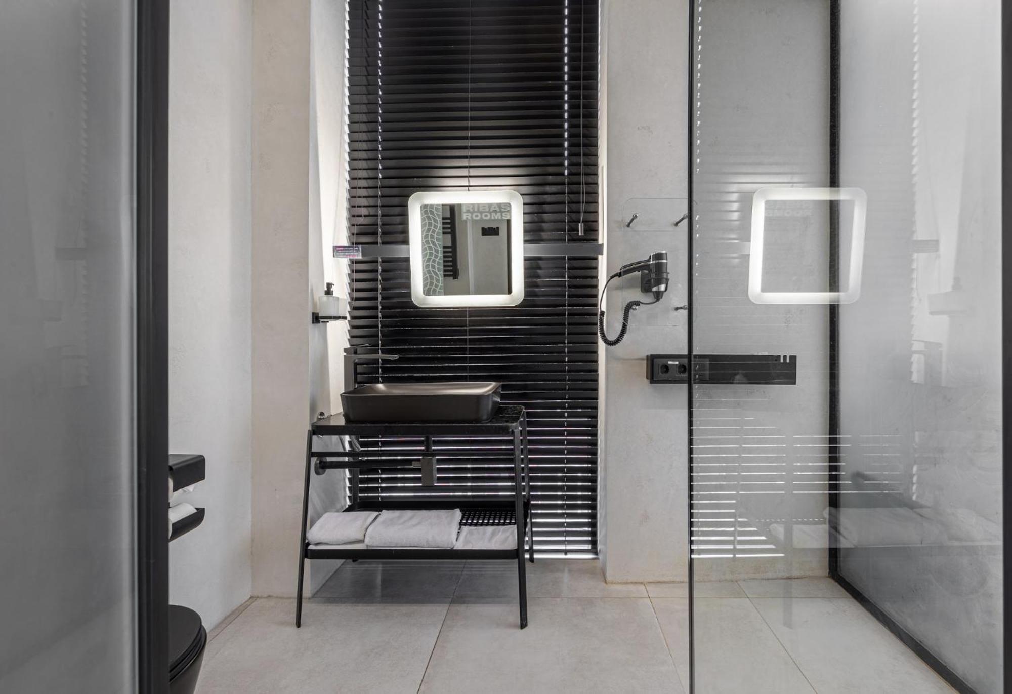 Ribas Rooms Lutsʼk Екстериор снимка